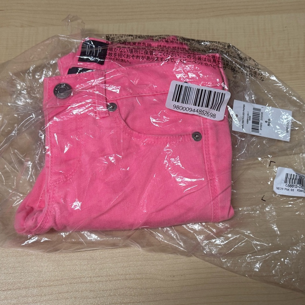 NWT 6 Reg GAP Pink Jeans